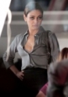 mila-kunis-dances-barefoot-around-the-luggage-carousel-los-angeles-international-airport-lax-while-filming-friends-with-benefits-with-star-justin-timberlake