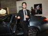 adrian-grenier-arrives-in-the-lincoln-mkz-hybrid-at-the-2010-global-green-usa-sustainability-design-awards-in-nyc-5_0